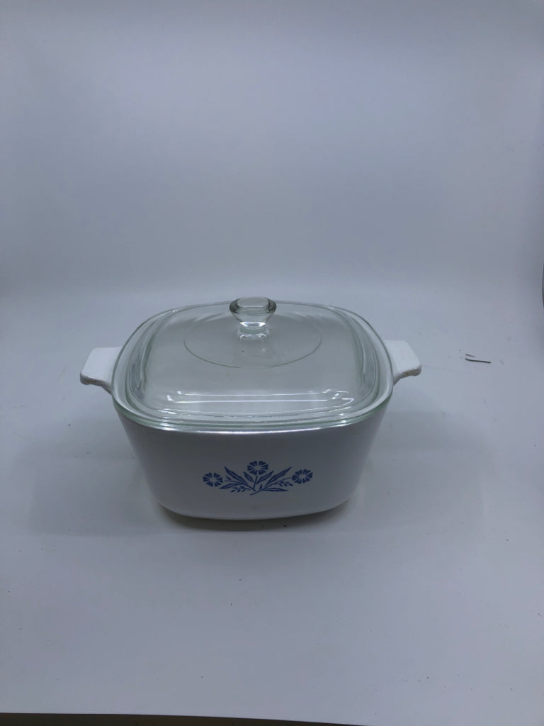 CORNFLOWER BLUE CORNING WARE BAKING DISH W LID.