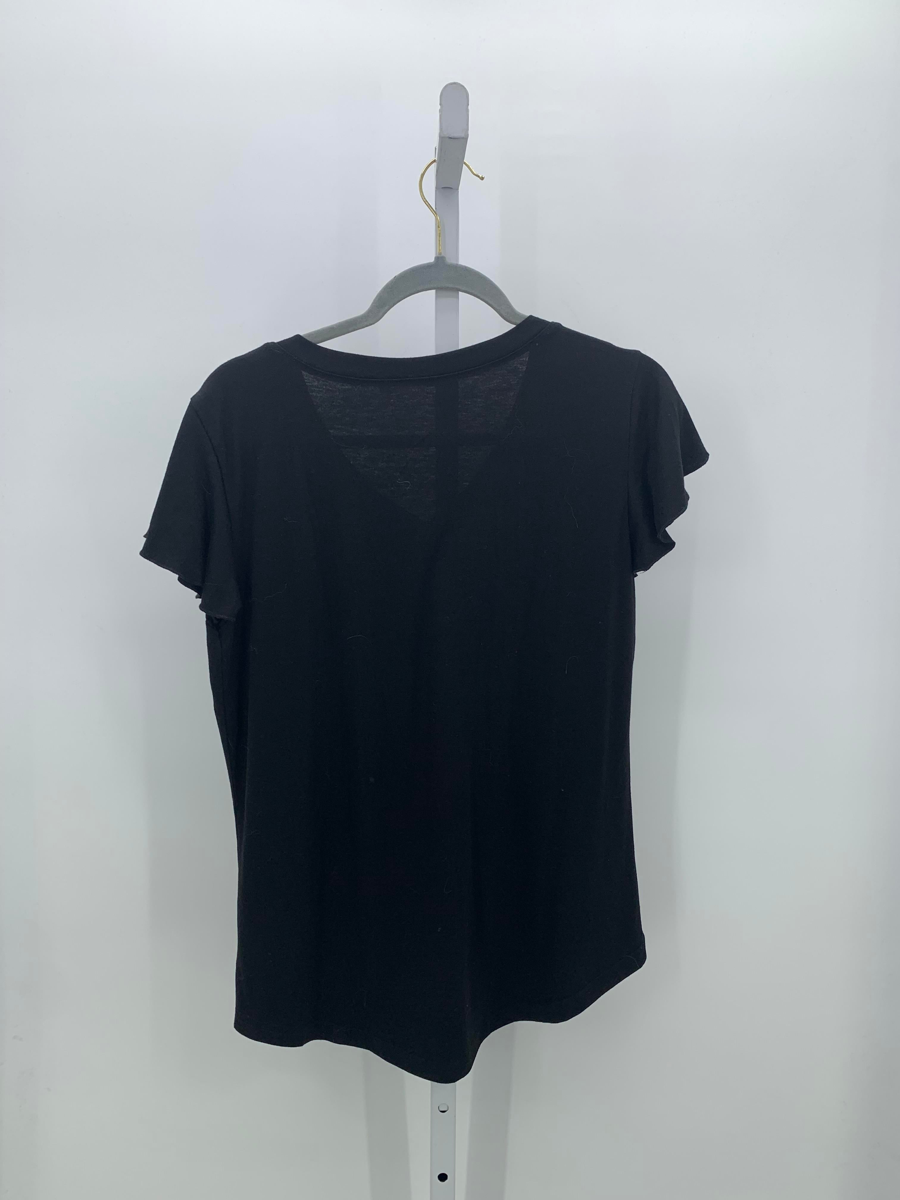 Size Medium Misses Short Sleeve Shirt