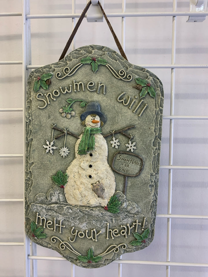 SNOWMEN WILL- RESIN WALL HANGING.