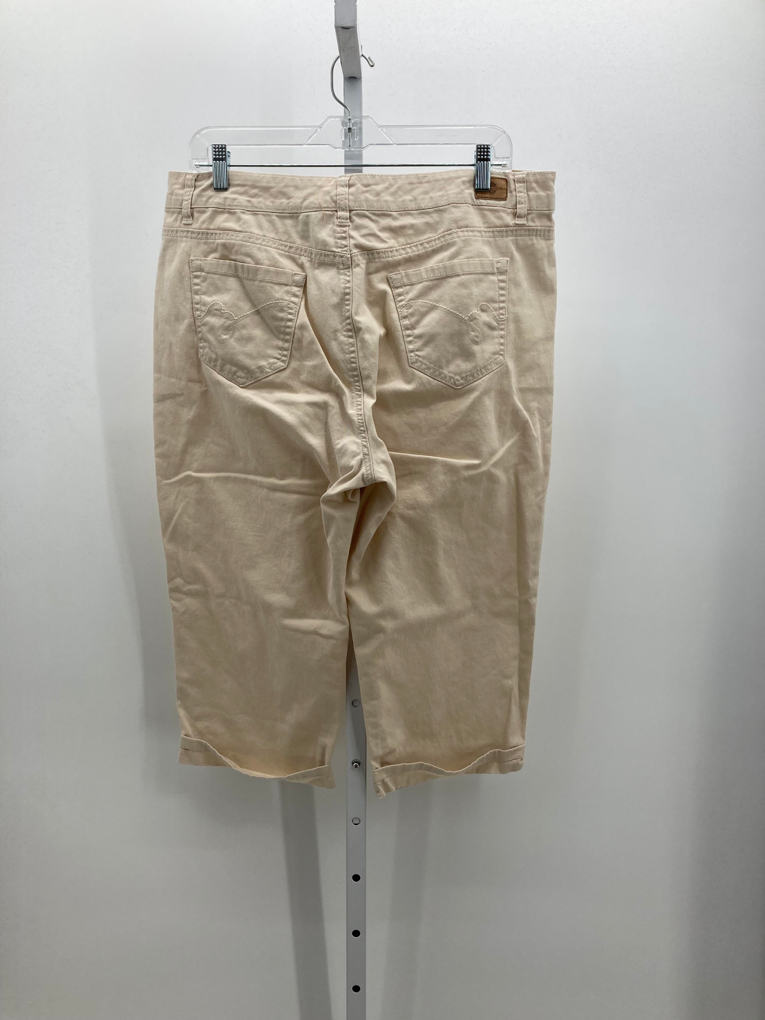 Bandolino Size 16 Misses Capri Pants