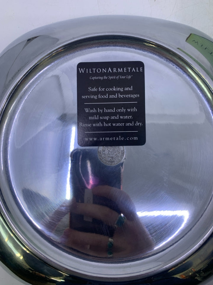 NIB 3 PC BOSTON SALAD SET BAMBOO UTENSILS.