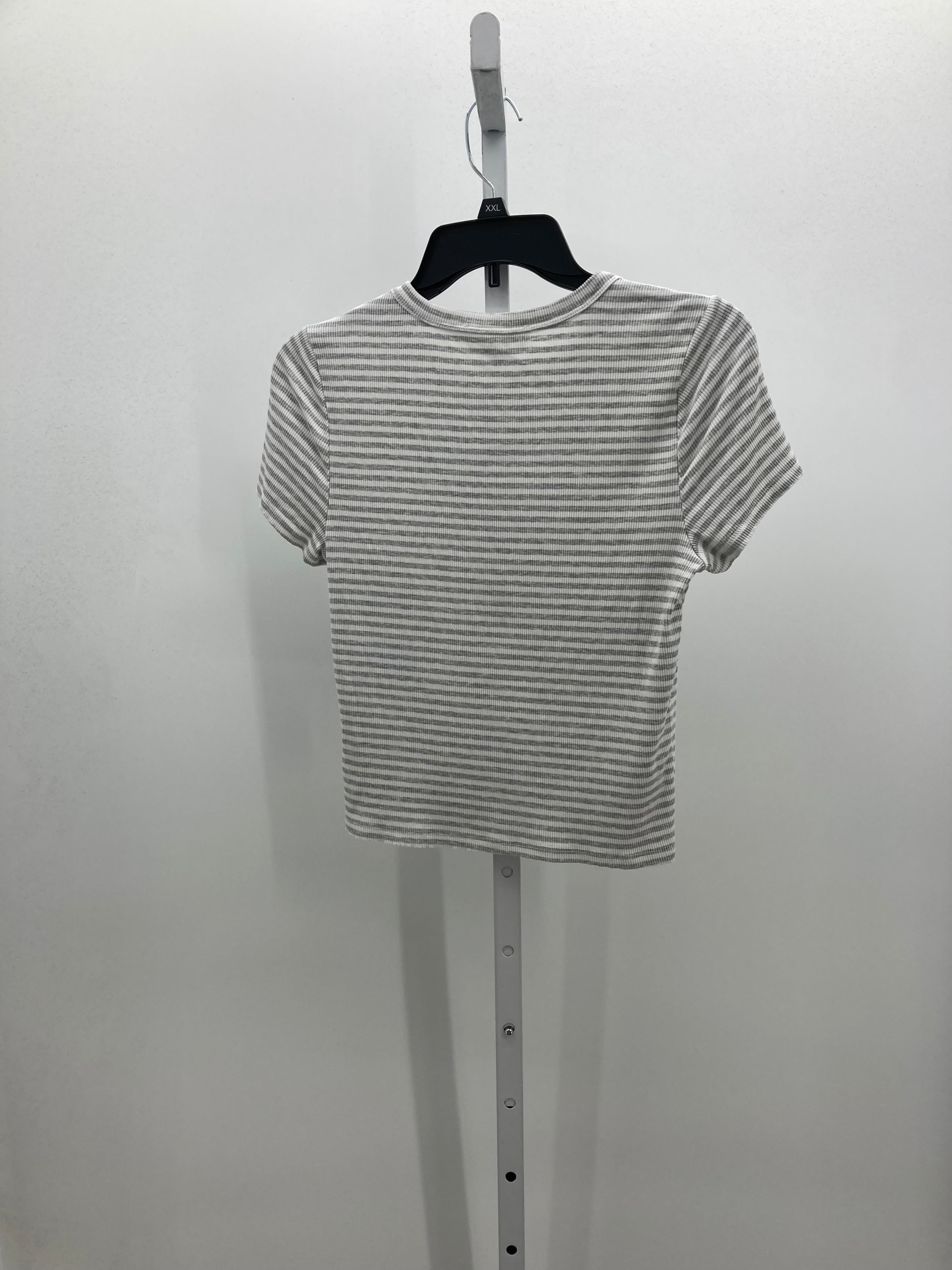 Sage Size Large Juniors Short Sleeve Shirt