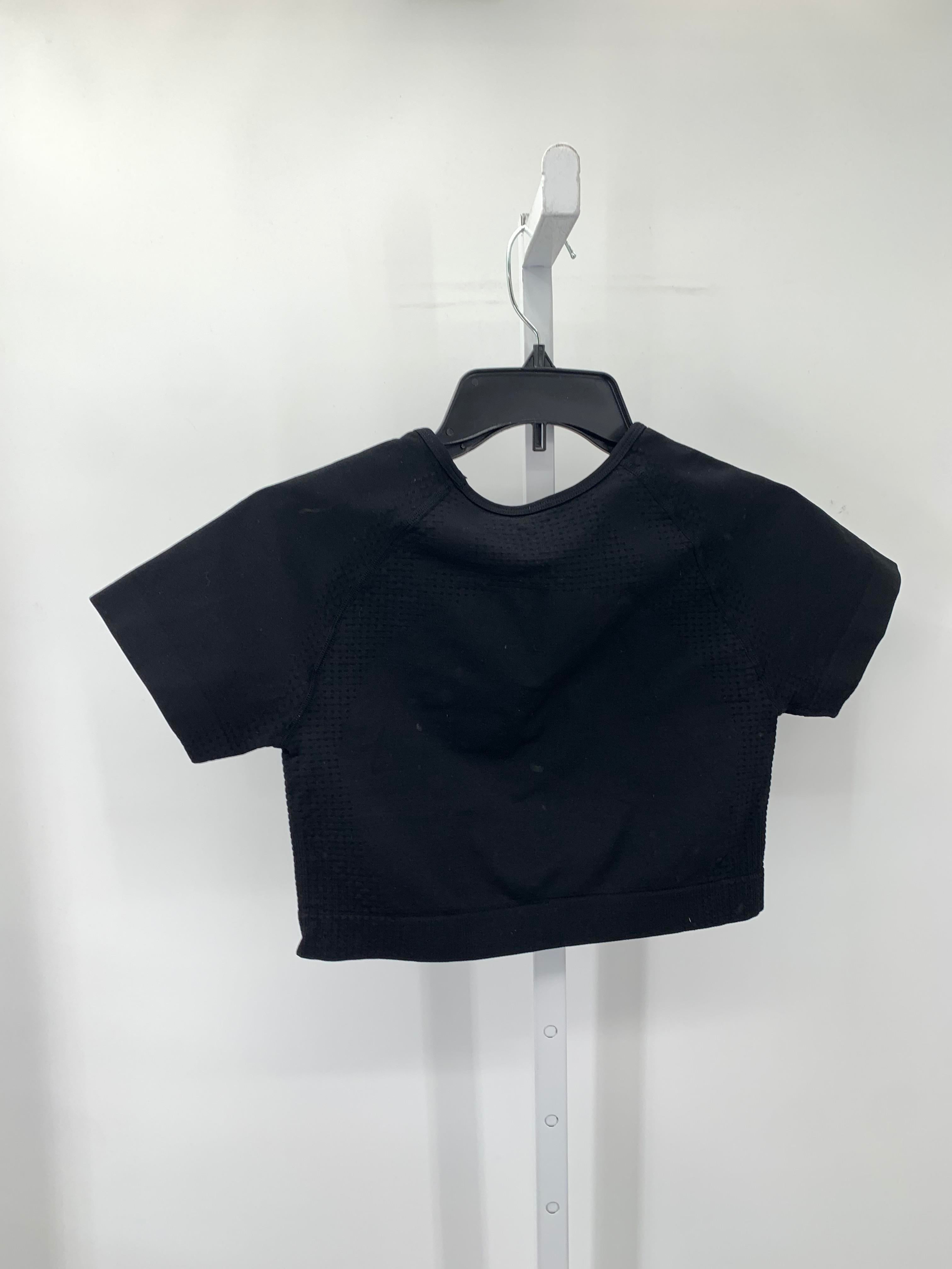 Size Small Juniors Short Sleeve Shirt