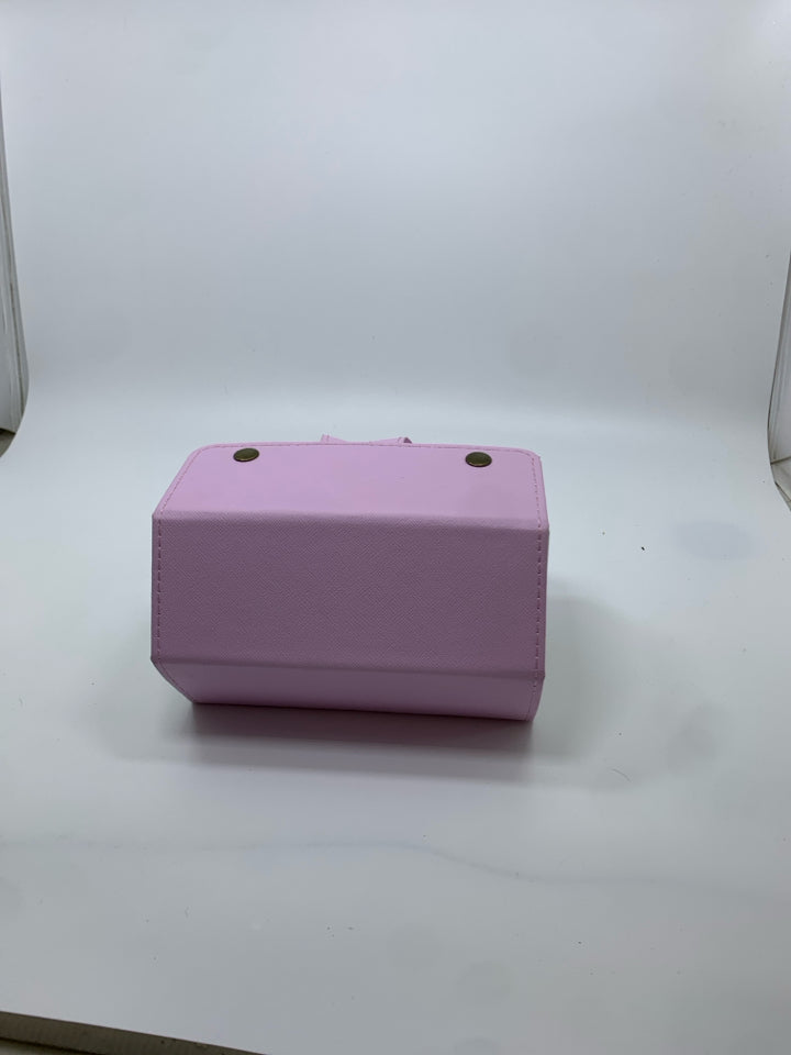 HEXAGONAL EYEGLASSES CASE.