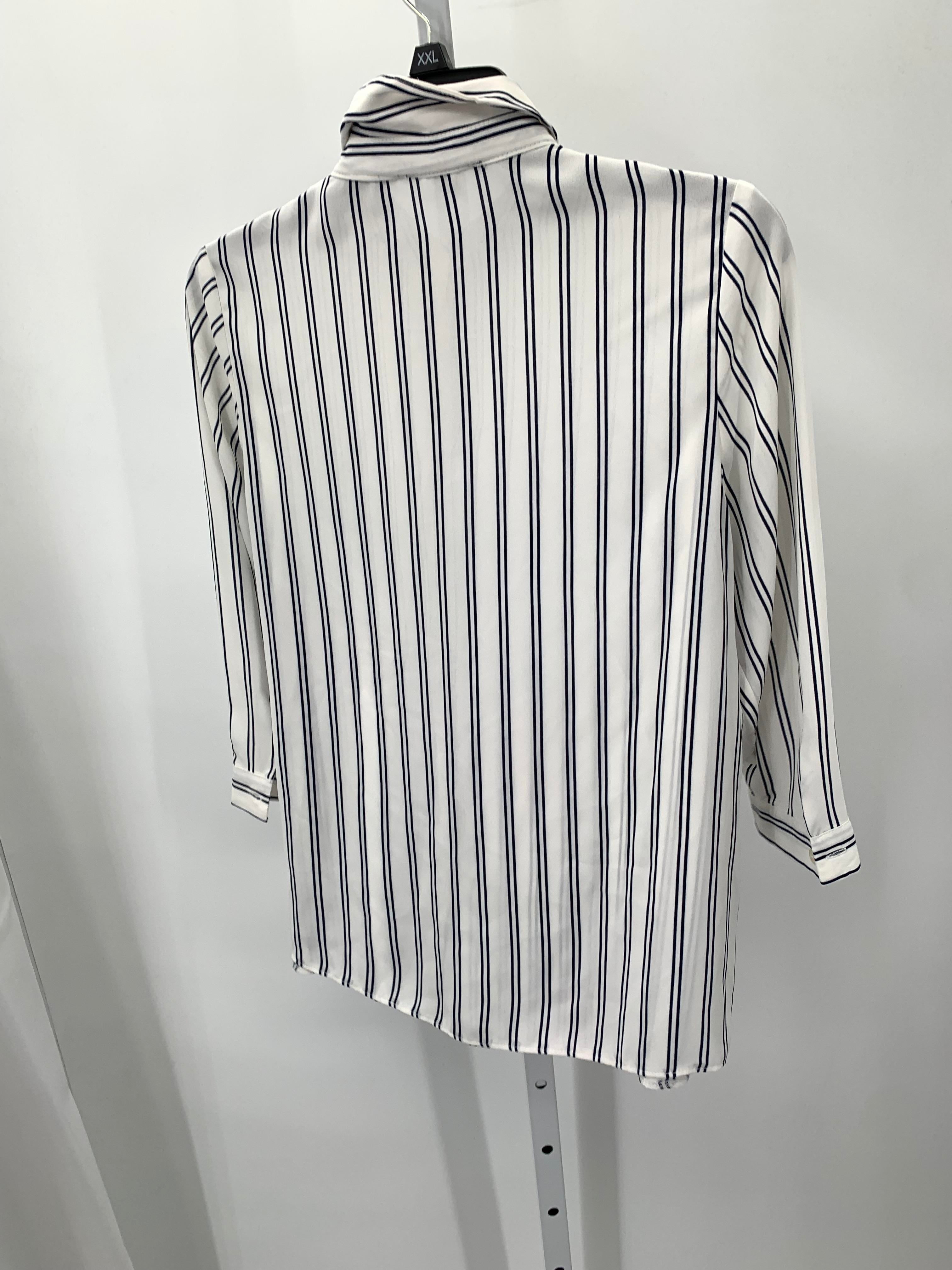 Atmosphere Size 6 Misses 3/4 Sleeve Shirt