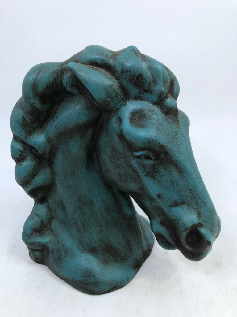 TEAL CERAMIC HORSE HEAD.