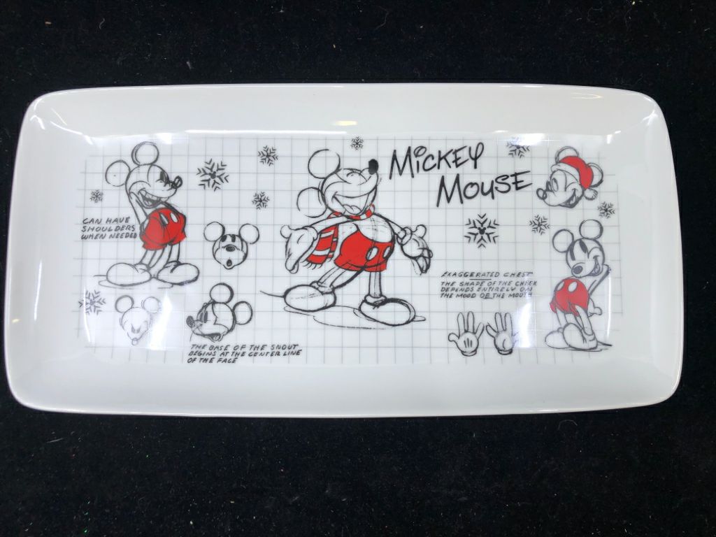 RECTANGLE CHRISTMAS MICKEY SKETCH ART SERVING TRAY.