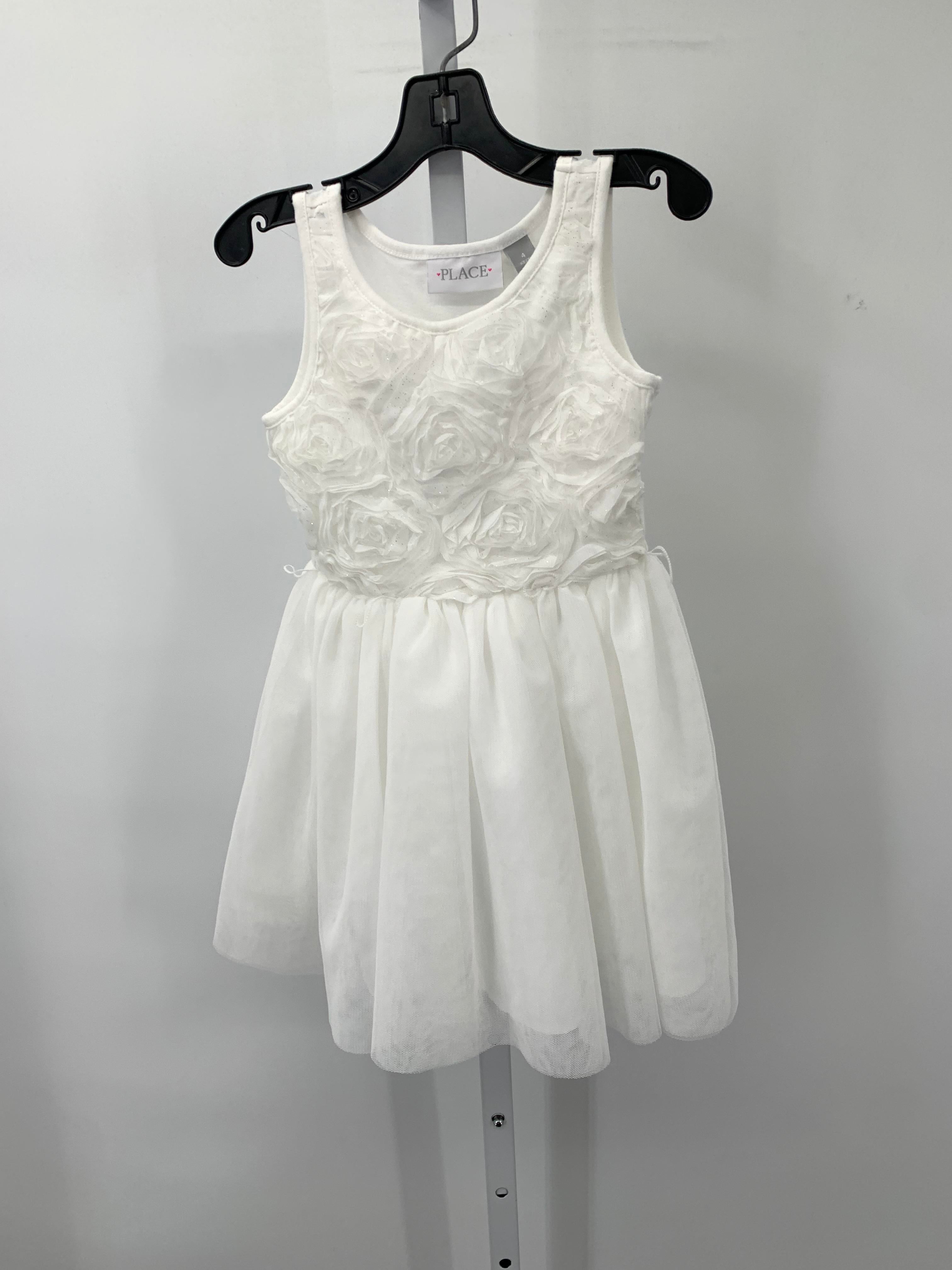 Children's Place Size 4 Girls Sleeveless Dress