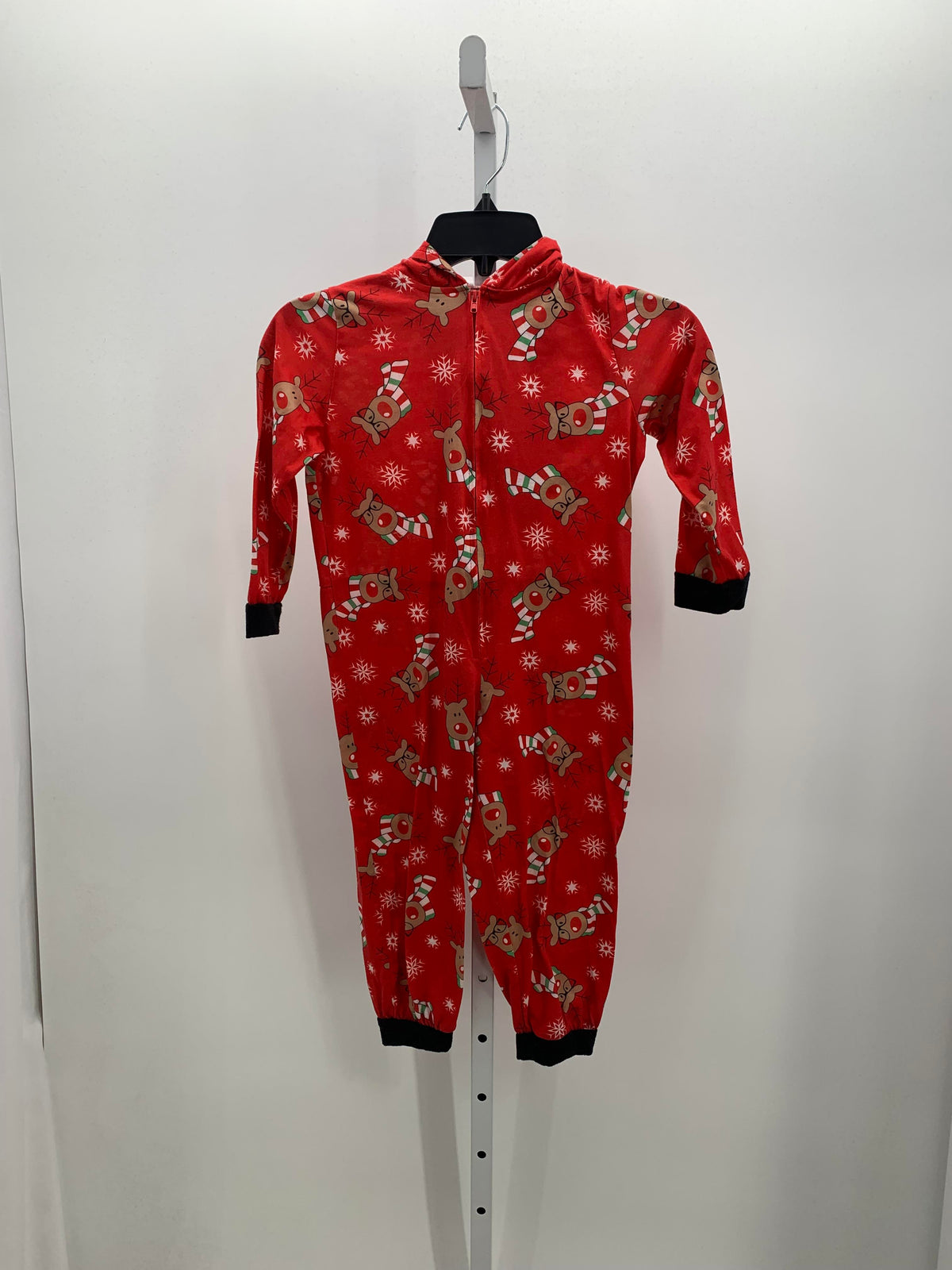 ZIP UP REINDEER SLEEPER.