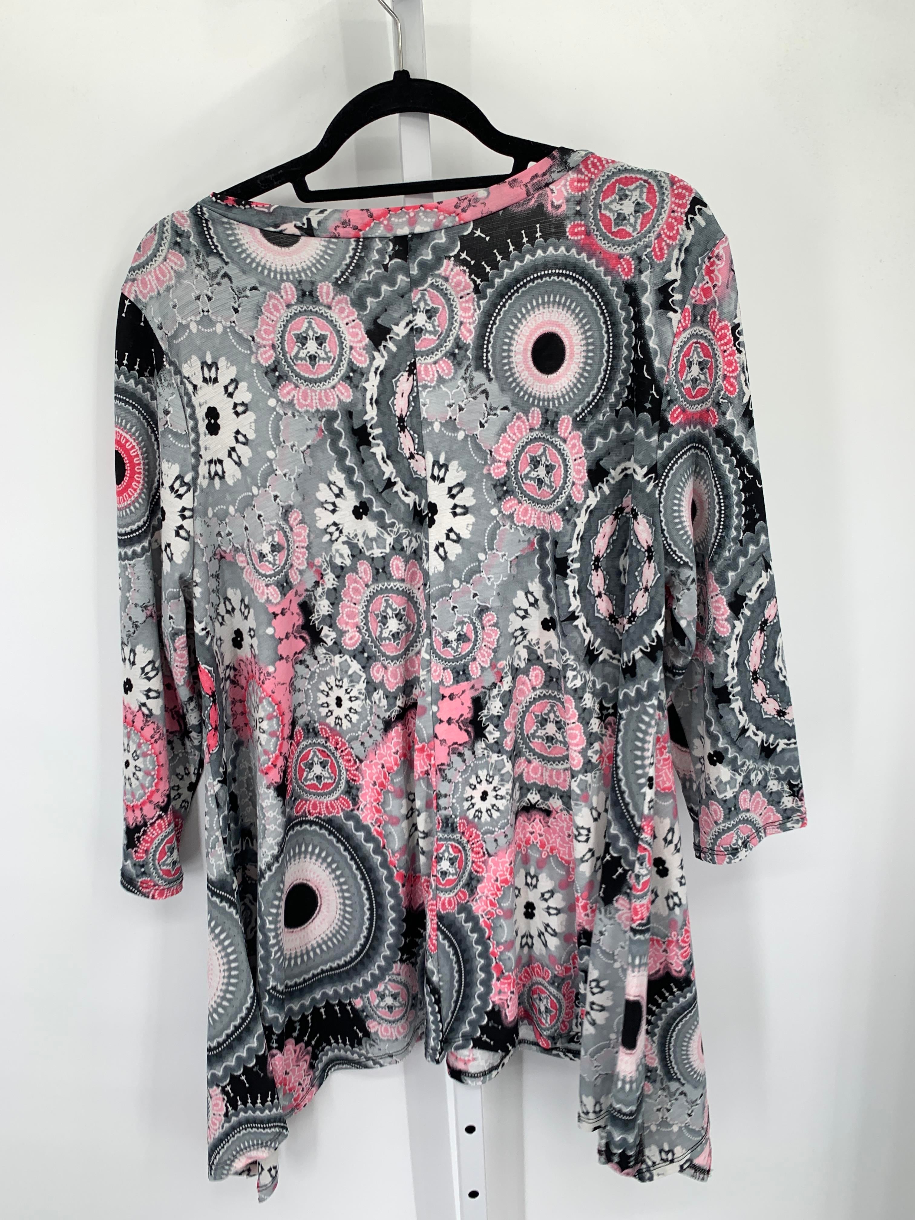 Size Extra Large Misses 3/4 Sleeve Shirt