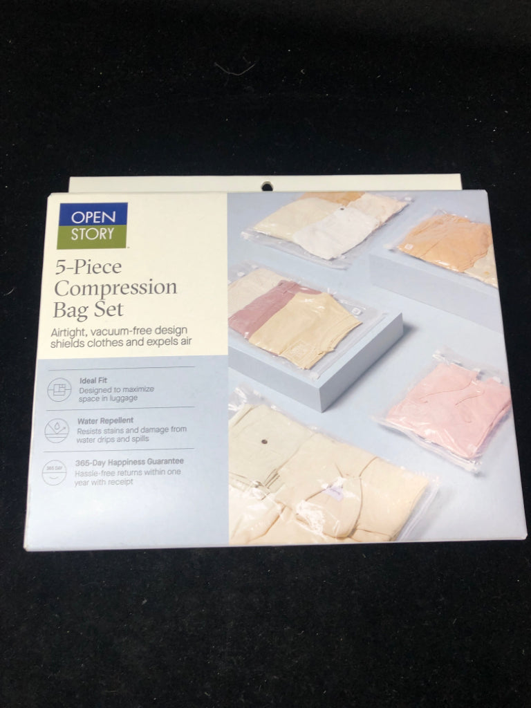 NIB 5 PIECE COMPRESSION BAG SET