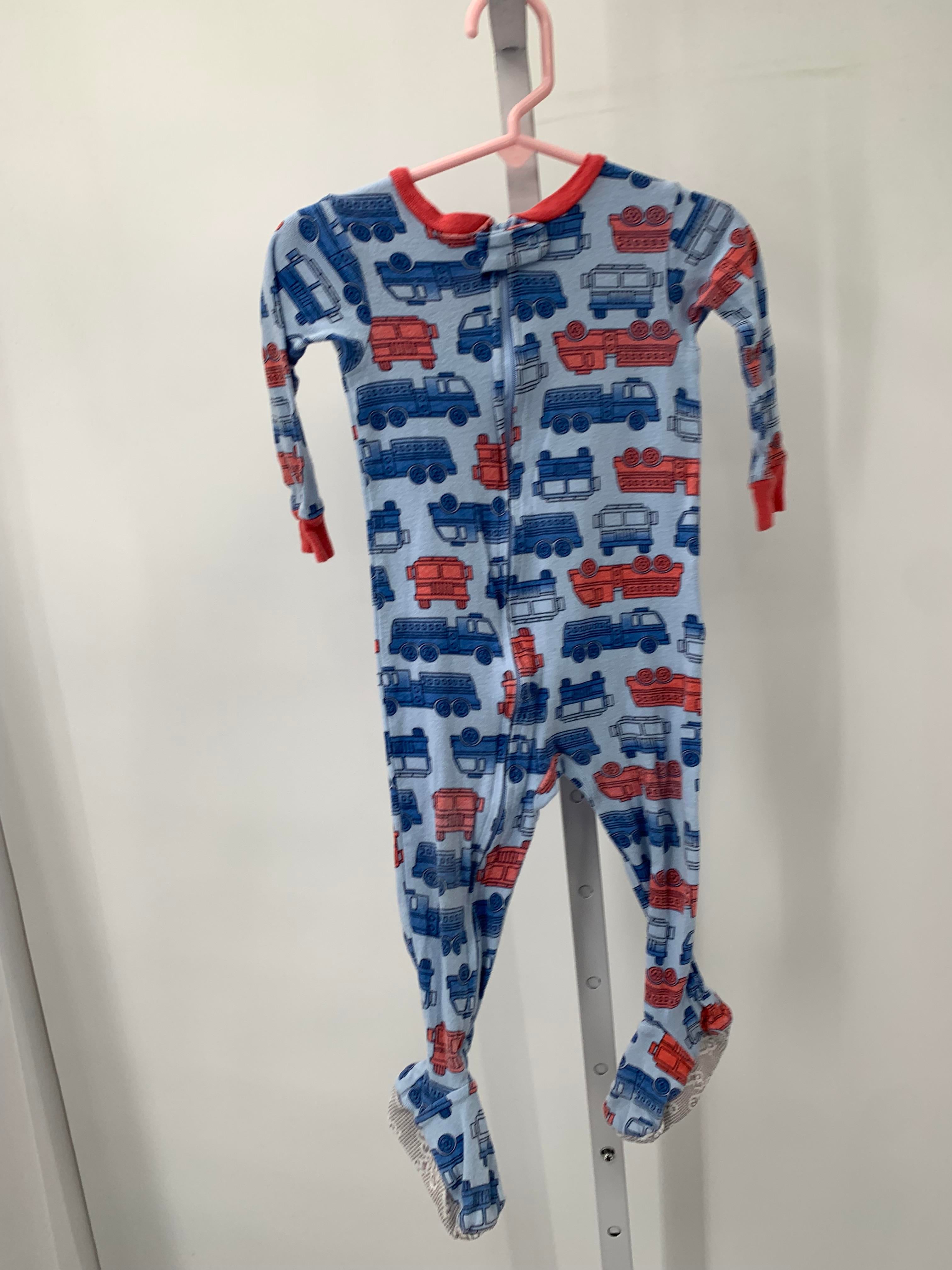 FIRE TRUCKS KNIT
