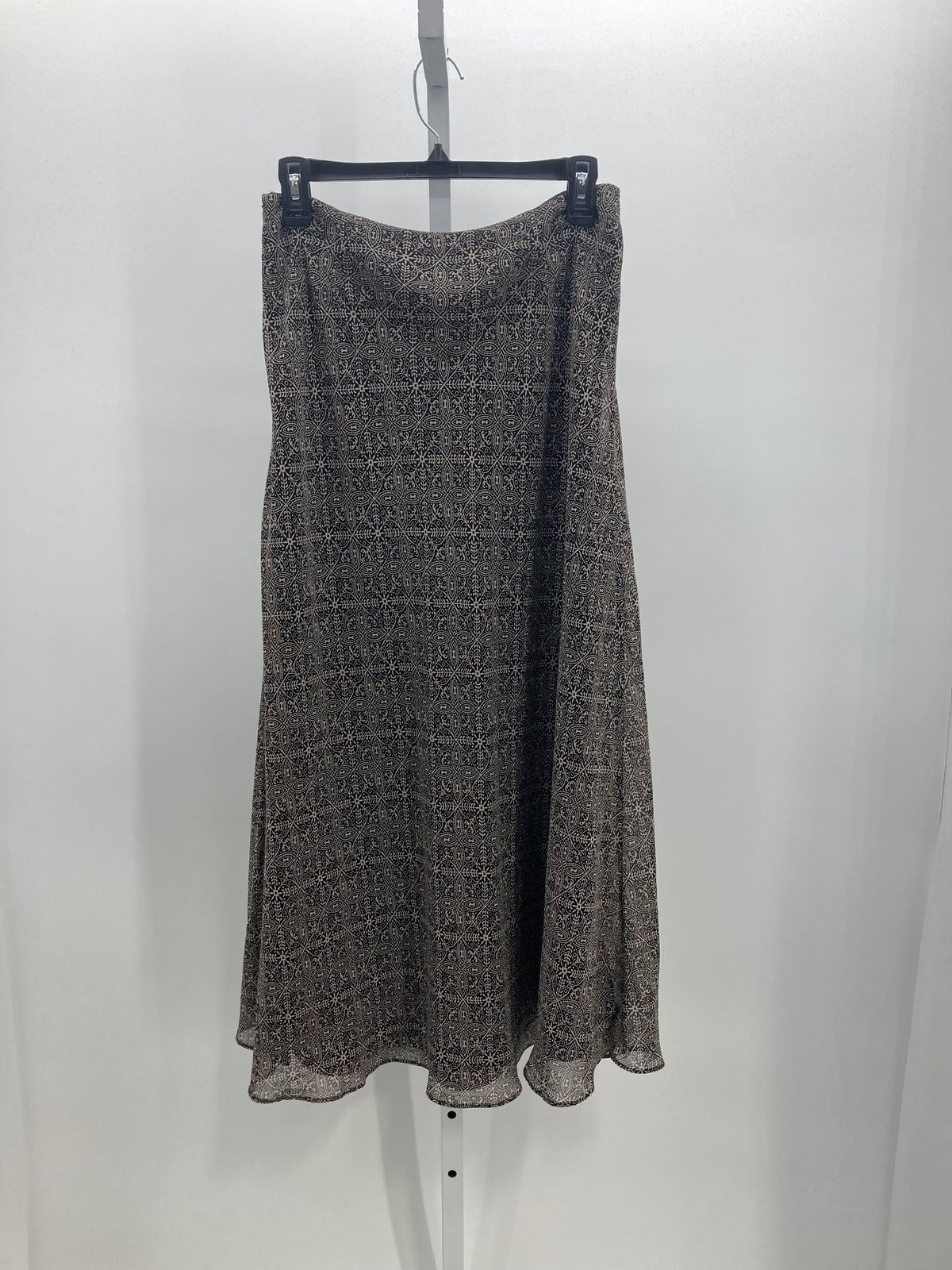 East 5th Size 6 Misses Skirt