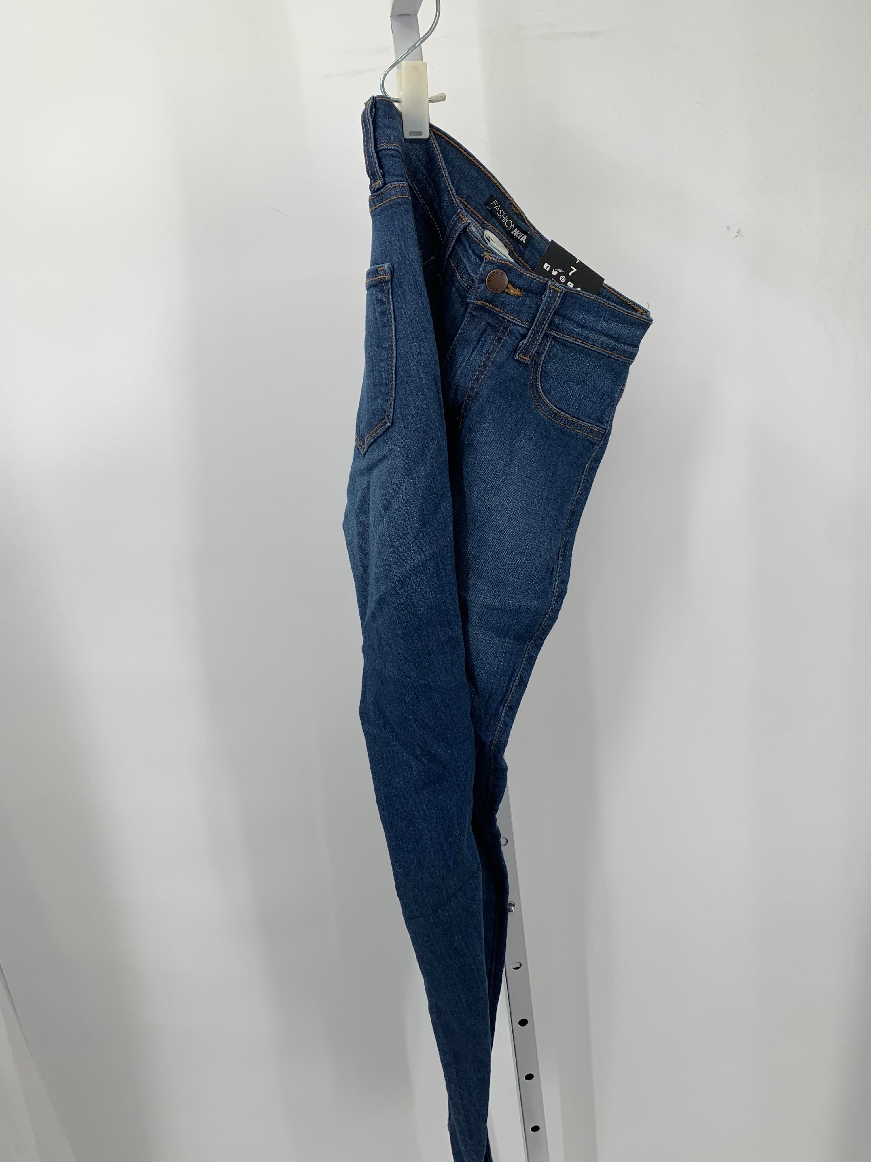 Size 7 Juniors Jeans
