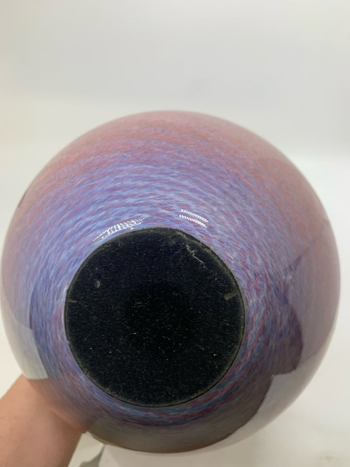 HEAVY PINK/BLUE SWIRL LARGE VASE.