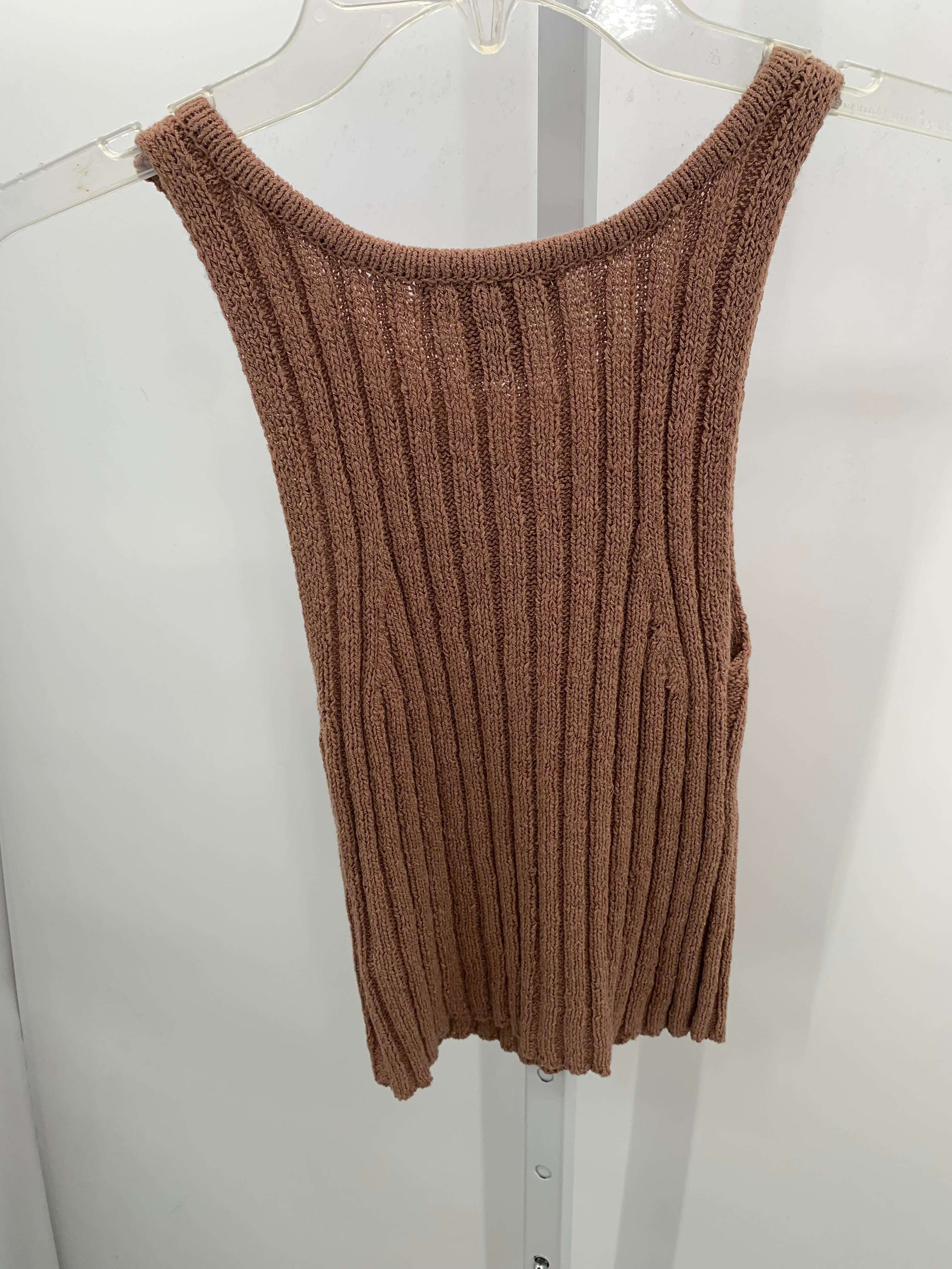 Size Medium Juniors Tank