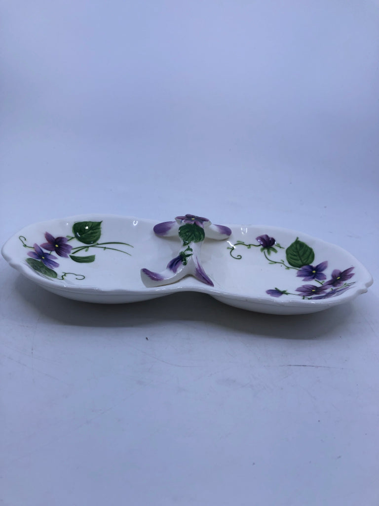 WHITE PURPLE FLOWER CERAMIC DIVIDED DISH WITH HANDLE.