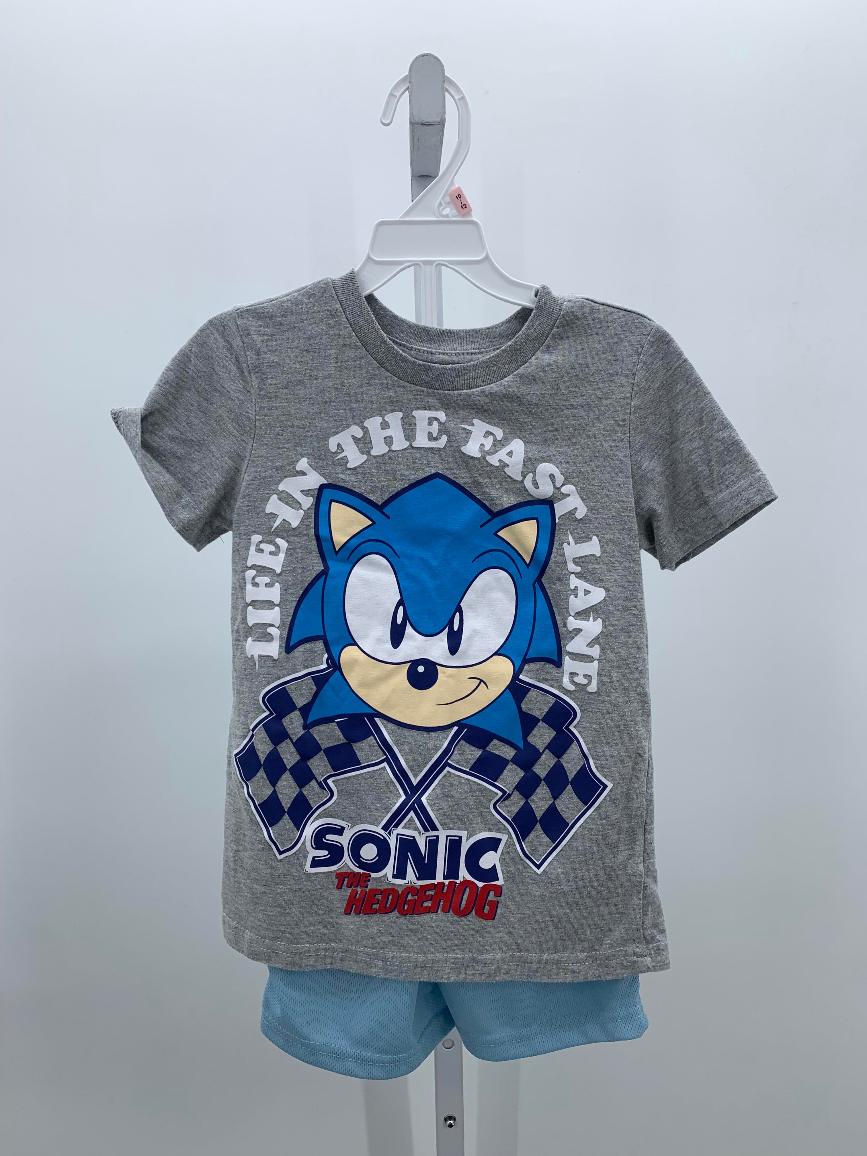 LIFE IN THE FAST LANE SHIRT AND SHORTS.