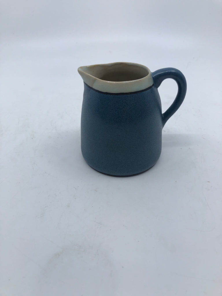 SMALL BLUE CREAMER.