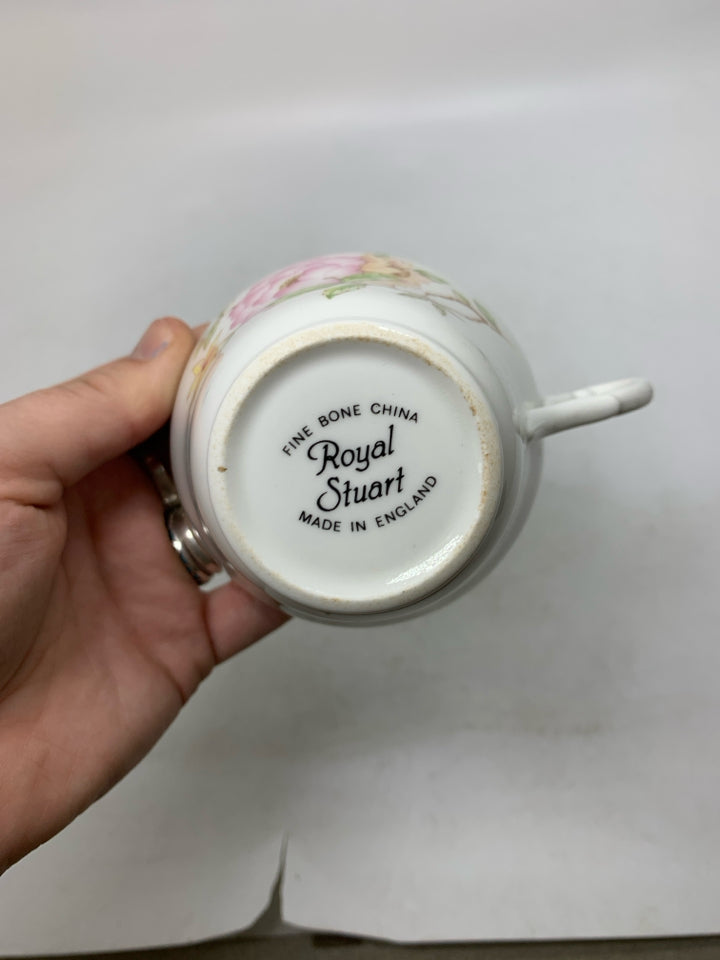 LIGHT PINK/YELLOW FLOWERS TEACUP.