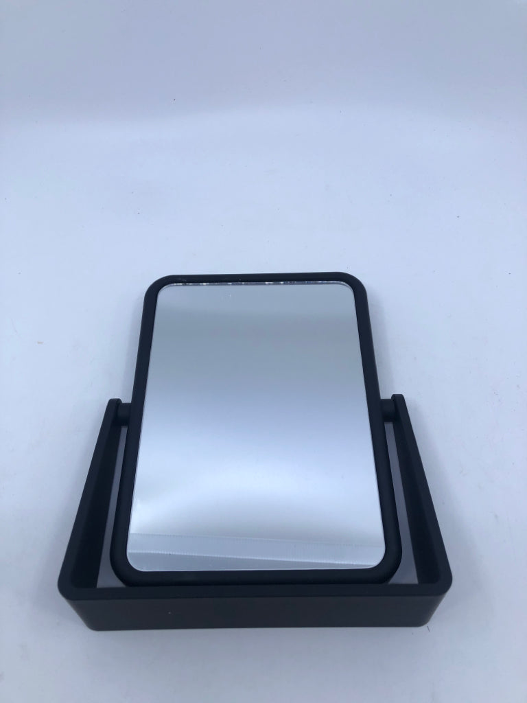 BLACK DOUBLE SIDED MIRROR.