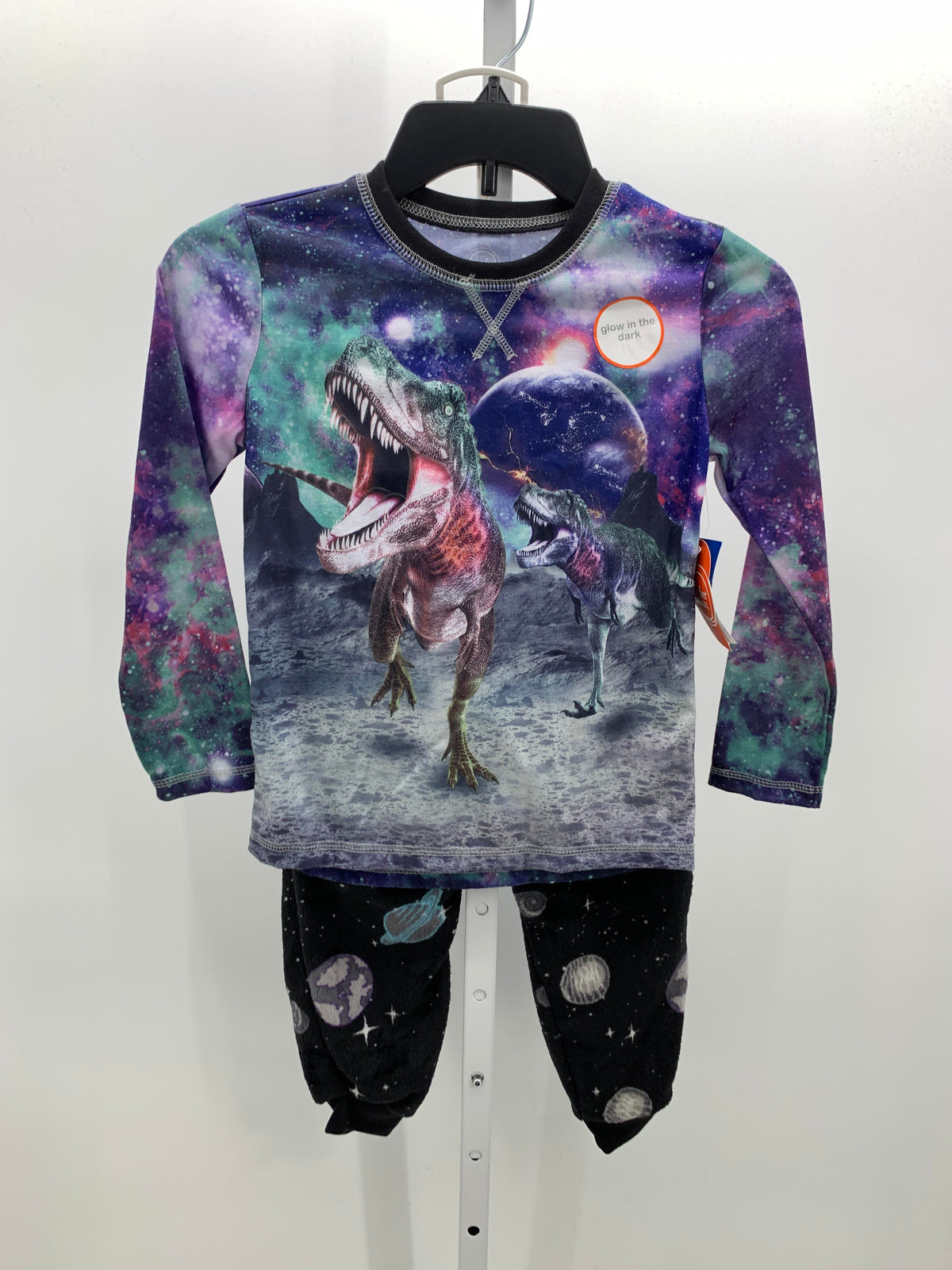 NEW SPACE DINOS