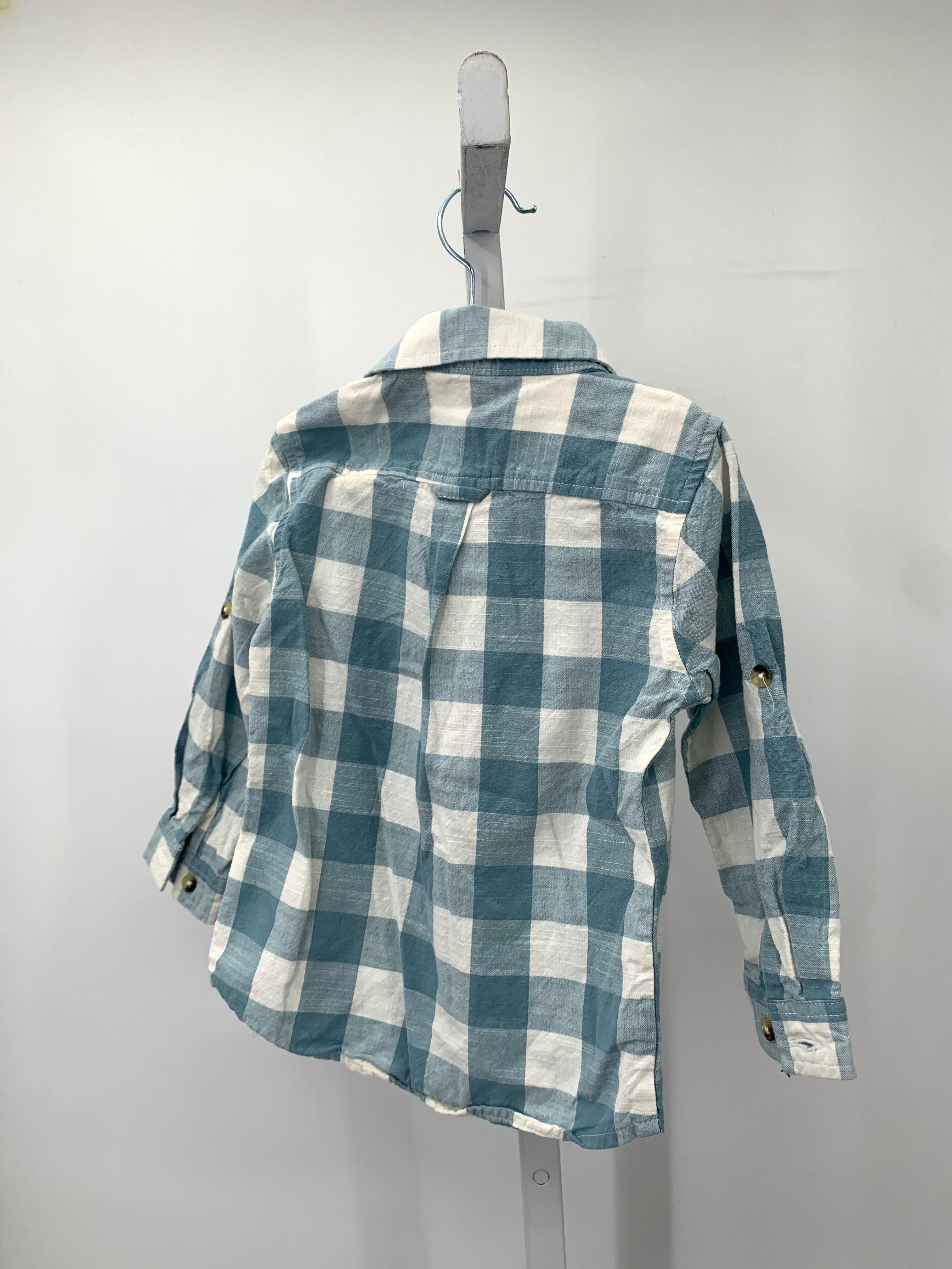 WHITE PLAID BTN DOWN.