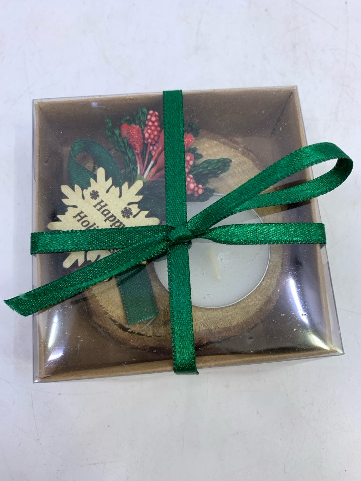 NIB WOOD CIRCLE TEA LIGHT CANDLE HOLDER.