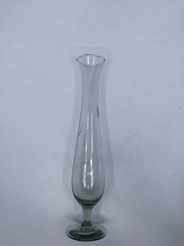 FOOTED SMOKED GLASS ETCHED FLORAL VASE.