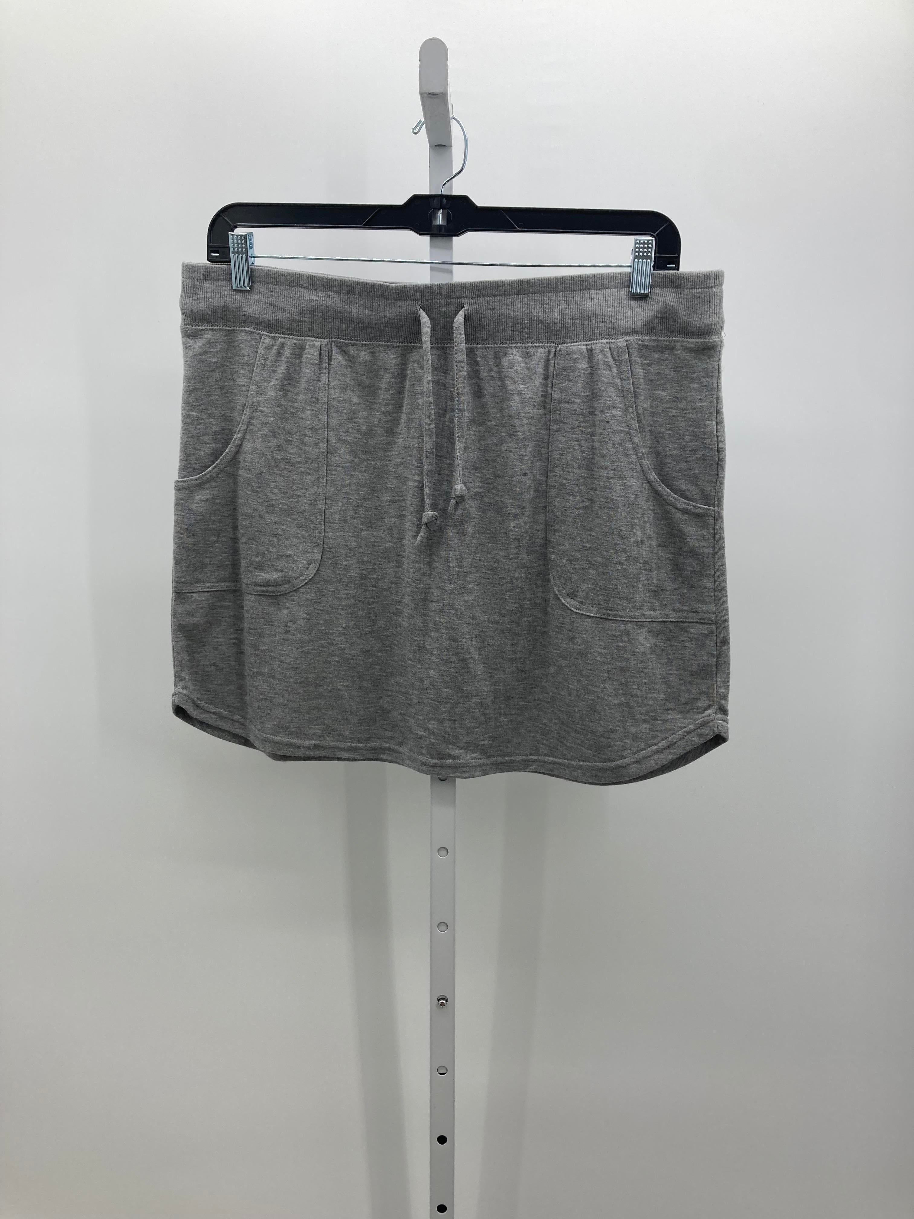 Size Extra Large Misses Skirt