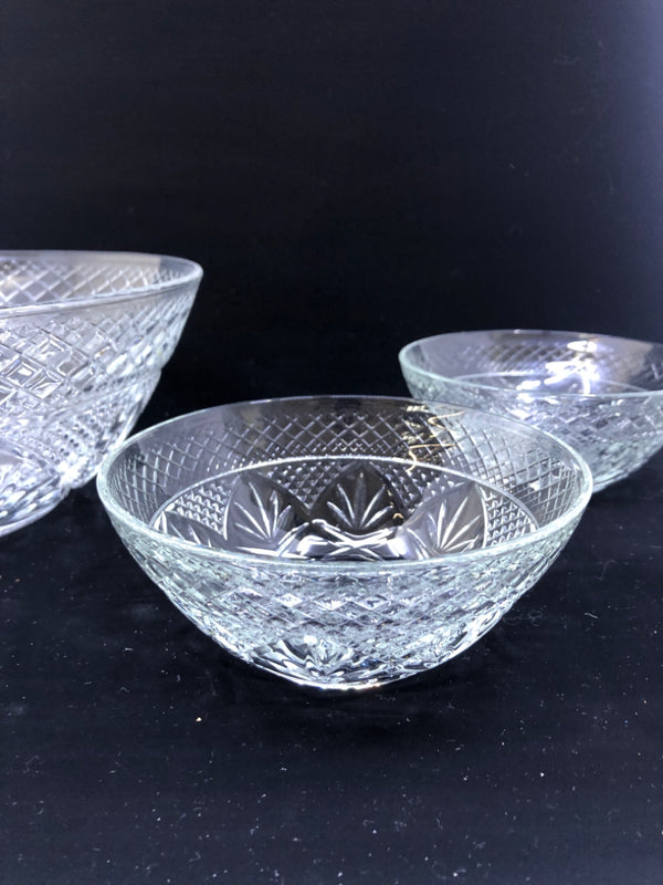 5 PC CUT GLASS SALAD BOWL SET - 4 BOWLS, SERVING BOWL