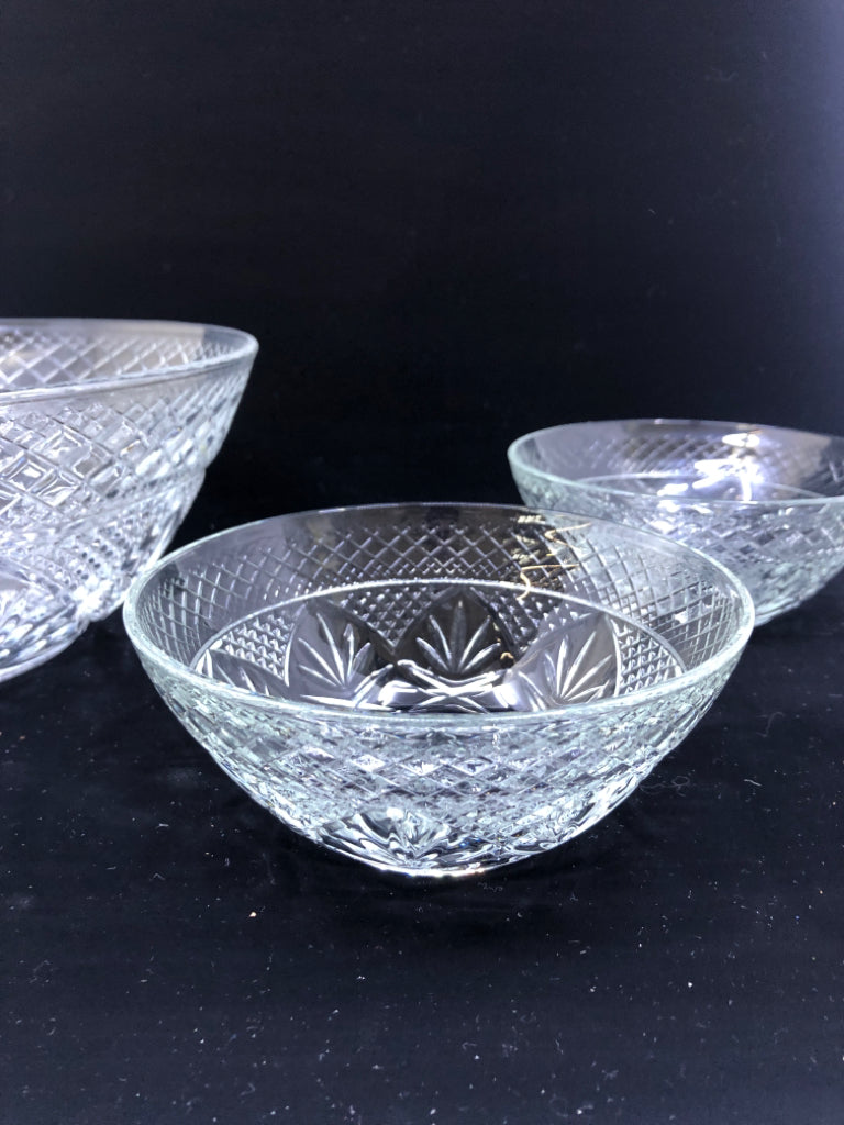 5 PC CUT GLASS SALAD BOWL SET - 4 BOWLS, SERVING BOWL