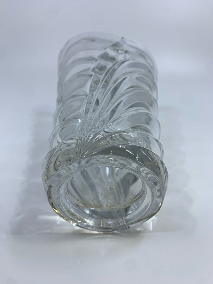 HEAVY CUT GLASS RIBBED VASE.