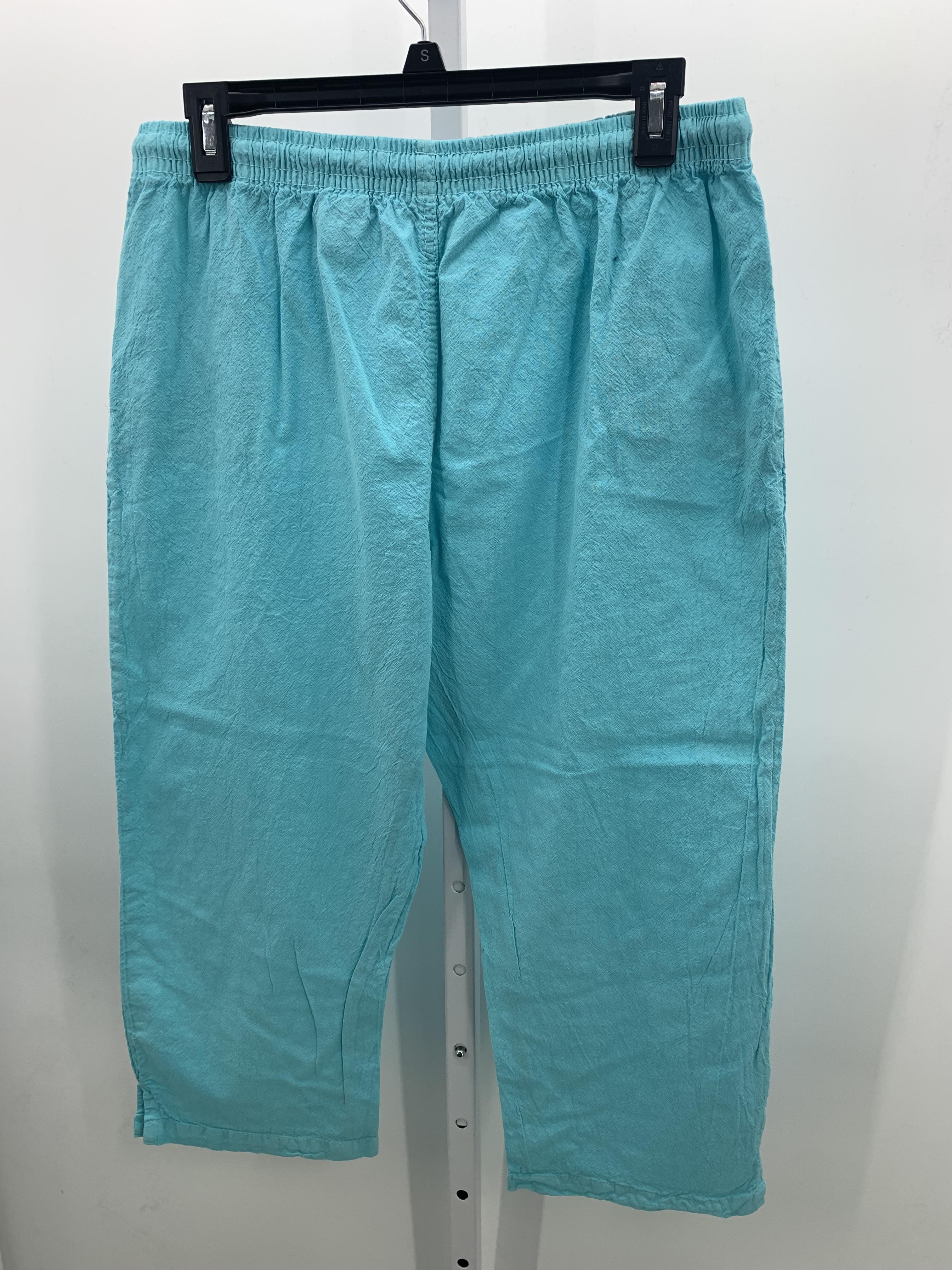 Size Large Misses Capri Pants
