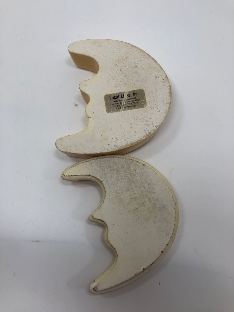CRESCENT MOON TRINKET BOX.