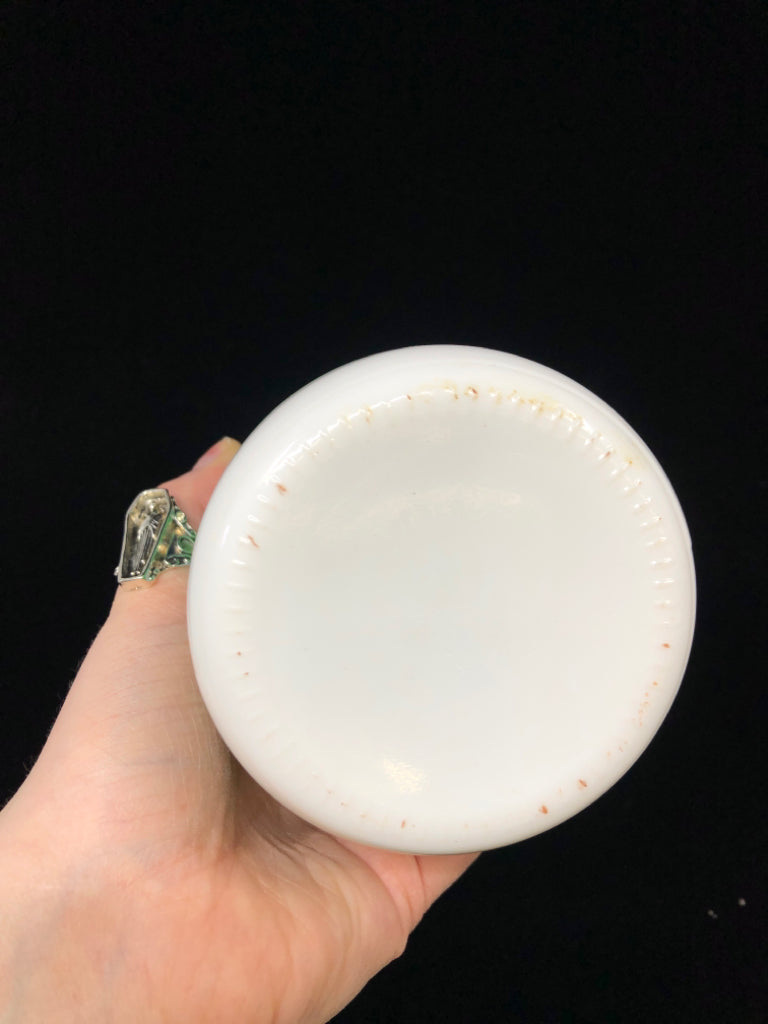 VTG WHITE MILK BOTTLE PAINTED ORCHARD W/STOPPER.