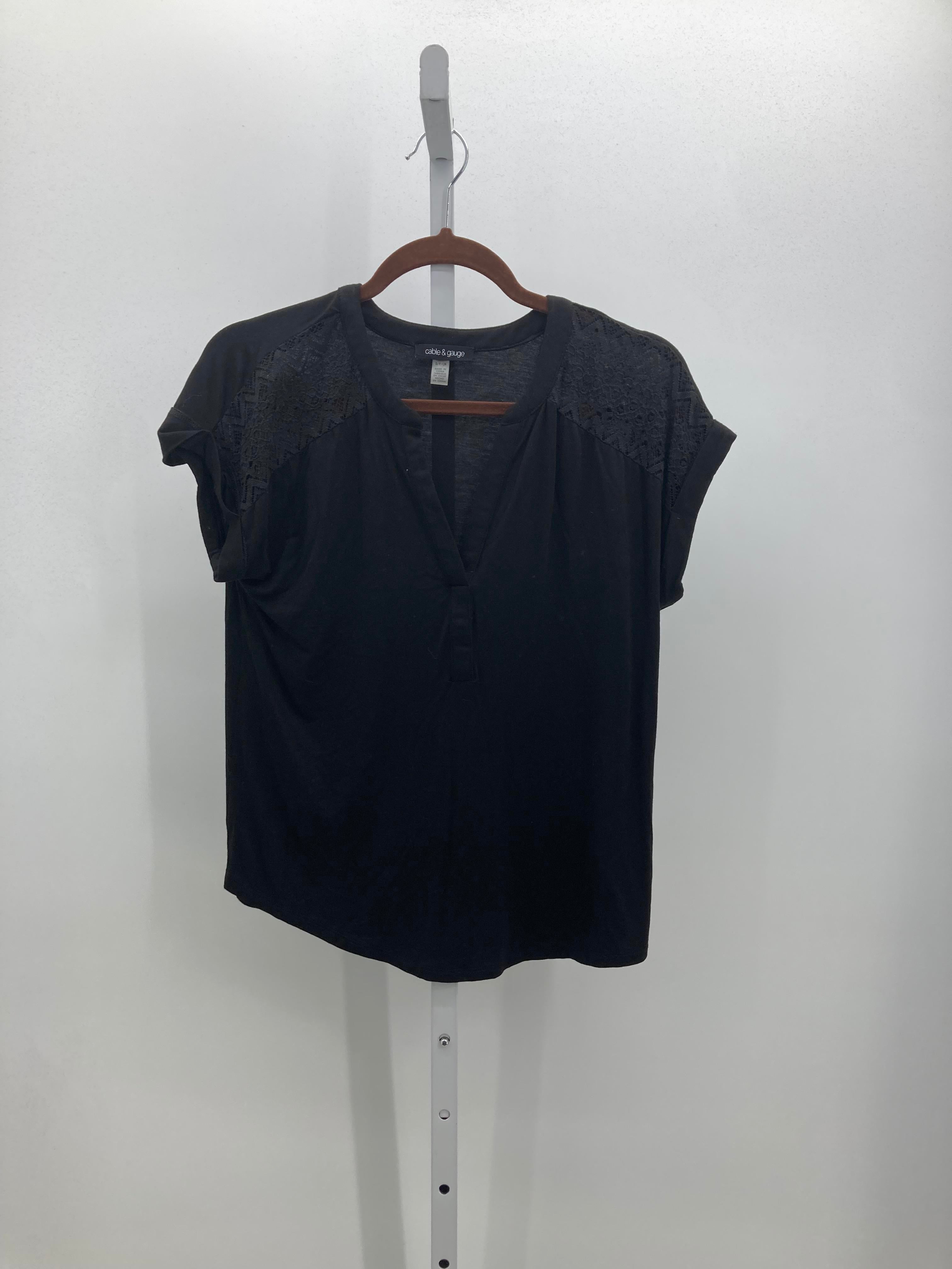 Cable & Gauge Size Small Misses Sleeveless Shirt