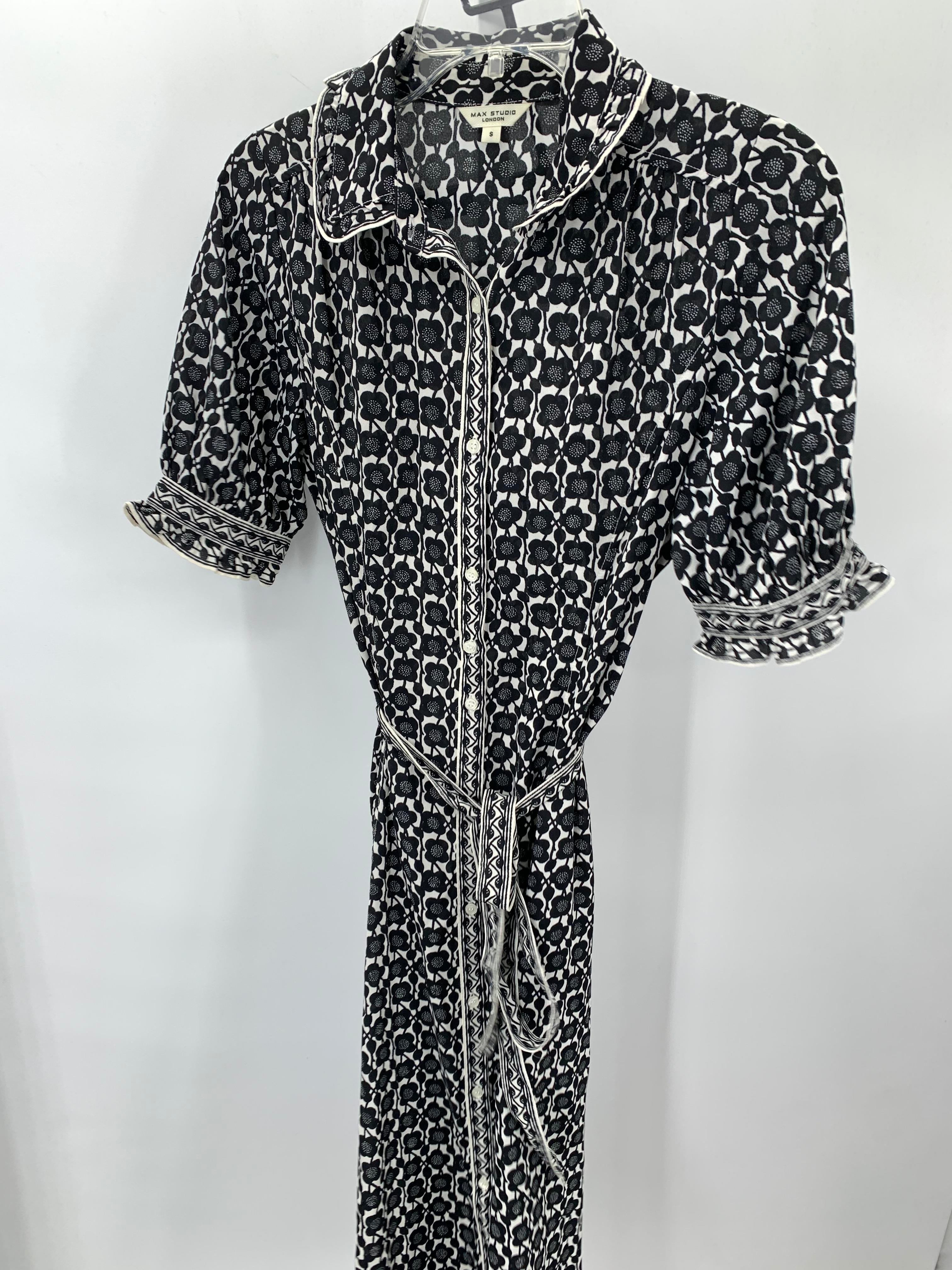 Max Studio Size Small Misses Short Sleeve Dress