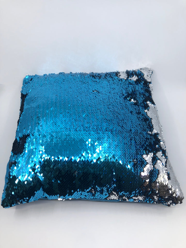 SILVER AND TEAL SEQUINS PILLOW.