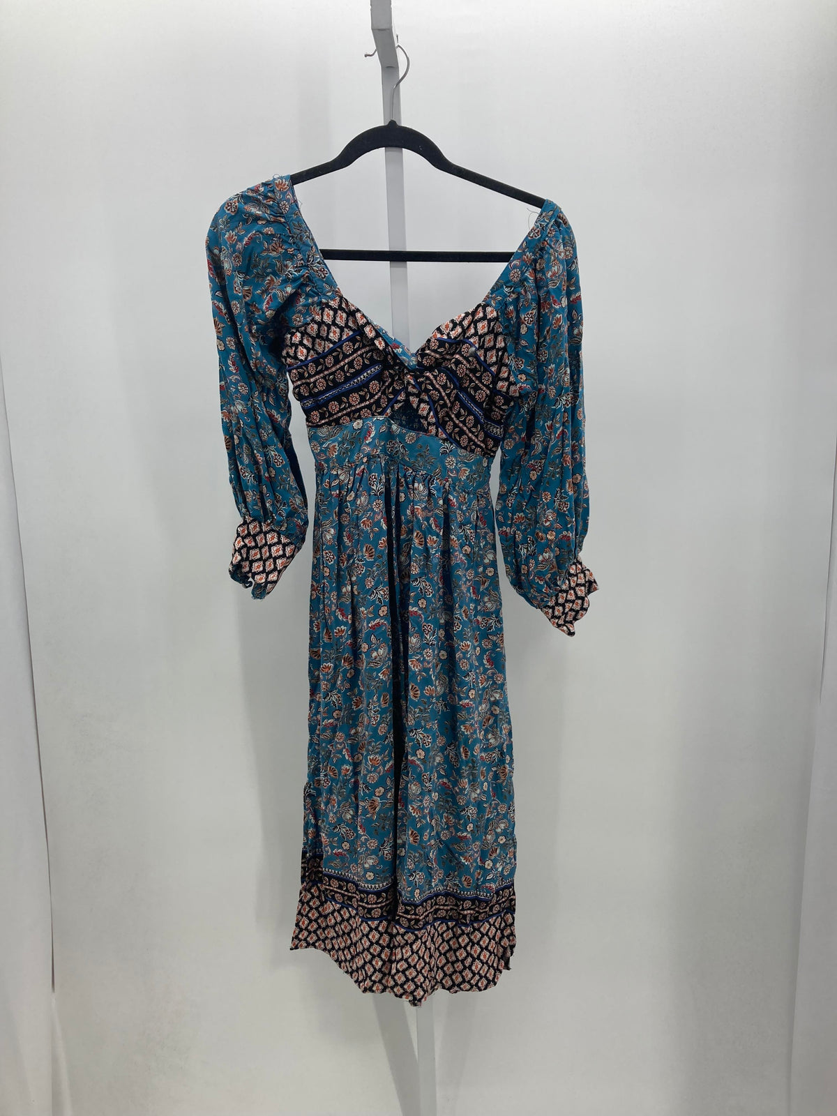 Angie Size Small Juniors Long Sleeve Dress