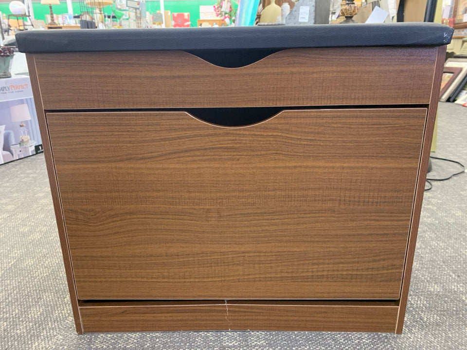 WOOD GRAIN SHOE RACK BENCH.