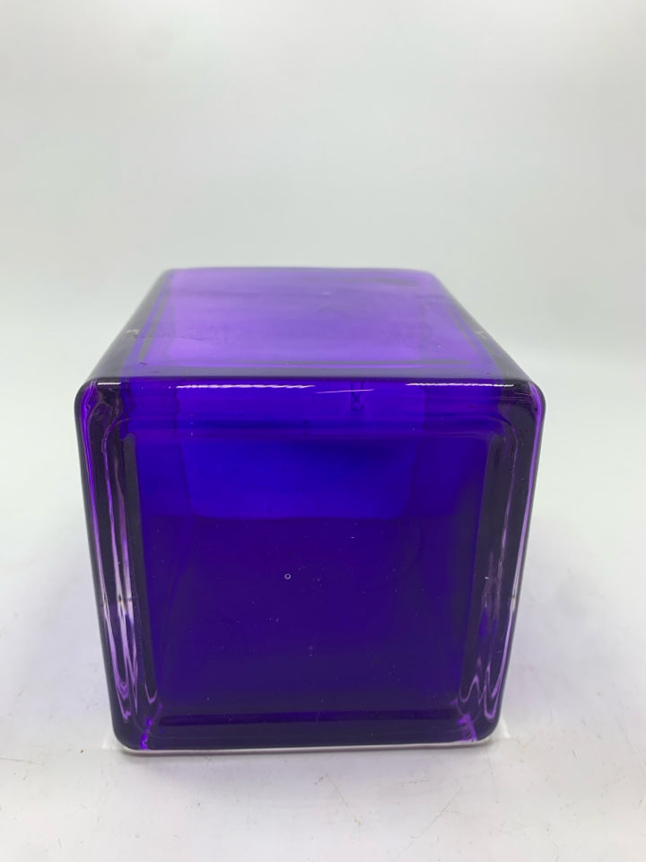 SQUARE PURPLE GLASS VASE.