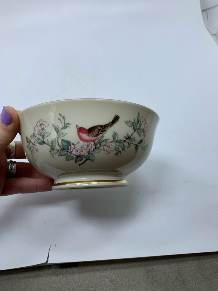 PORCELAIN SMALL CANDY DISH W/ BIRDS & FLOWERS SERENADE PATTERN.