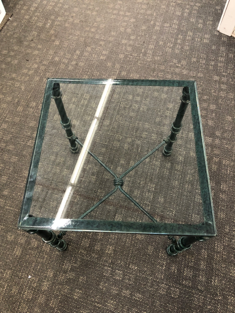 GLASS TOP GREEN METAL SIDE TABLE.