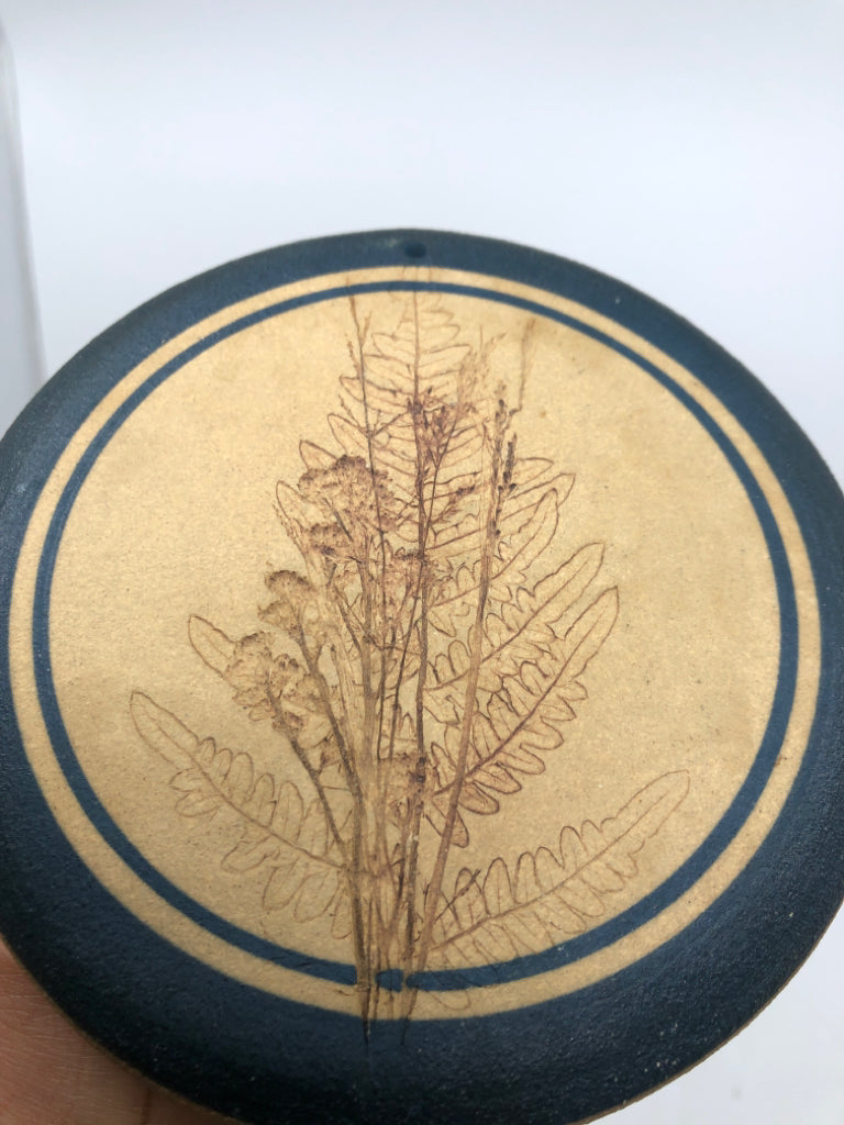 FERN ENGRAVED POTTERY COASTER.