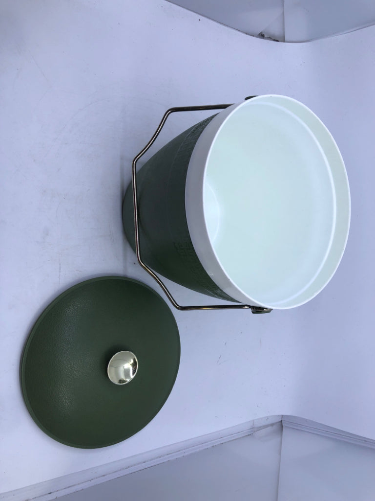 VTG GREEN/WHITE ICE BUCKET OLYMPLIAN.