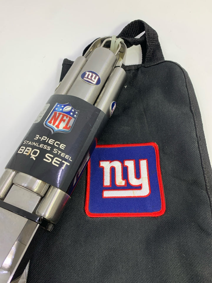 NIP NY GIANTS 3-PIECE STAINLESS STEEL BBQ SET W/BAG
