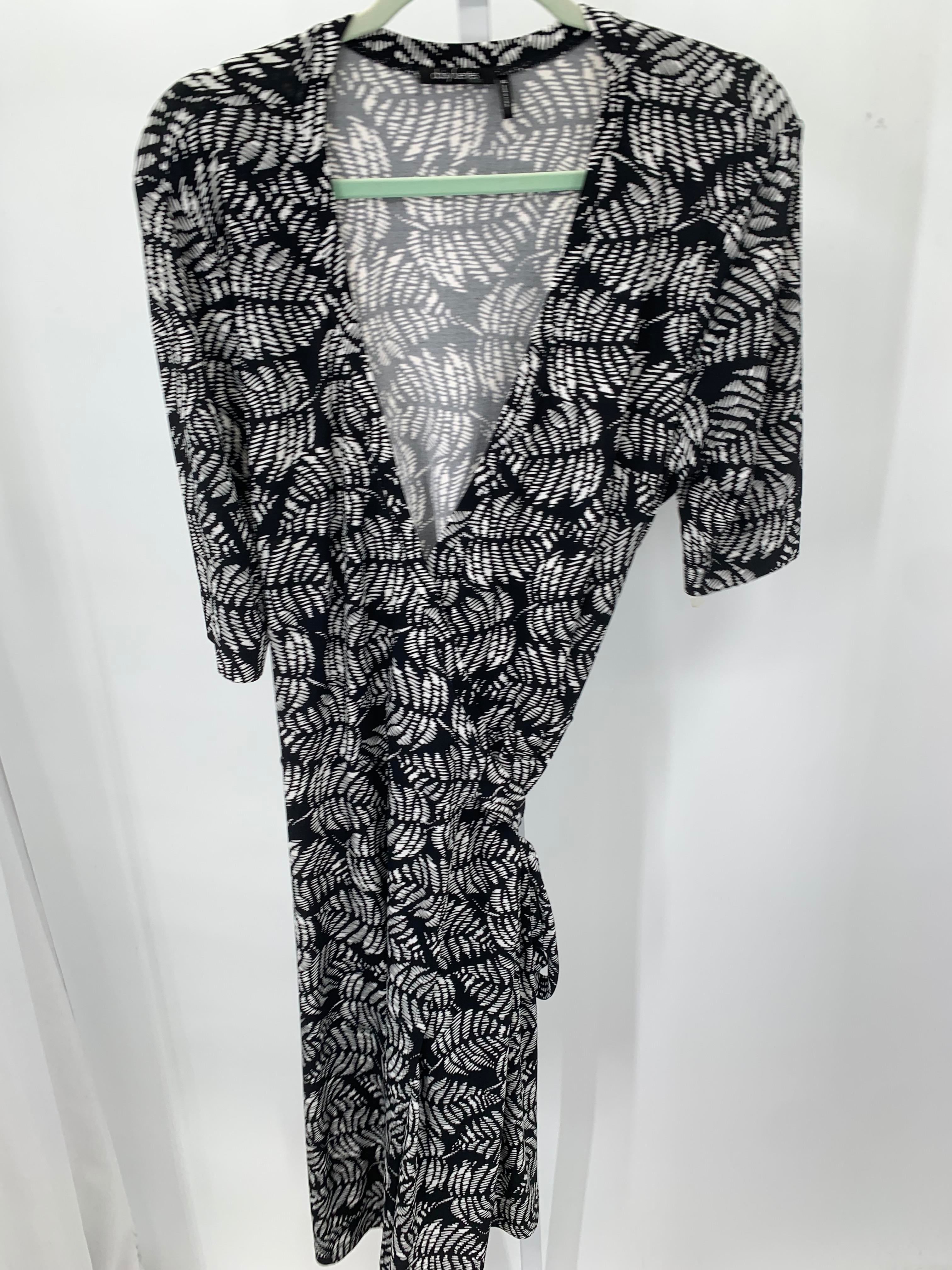 Daisy Fuentes Size Extra Large Misses Short Sleeve Dress