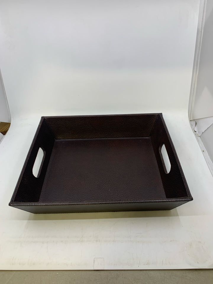 FAUX LEATHER TRAY W/ HANDLES.