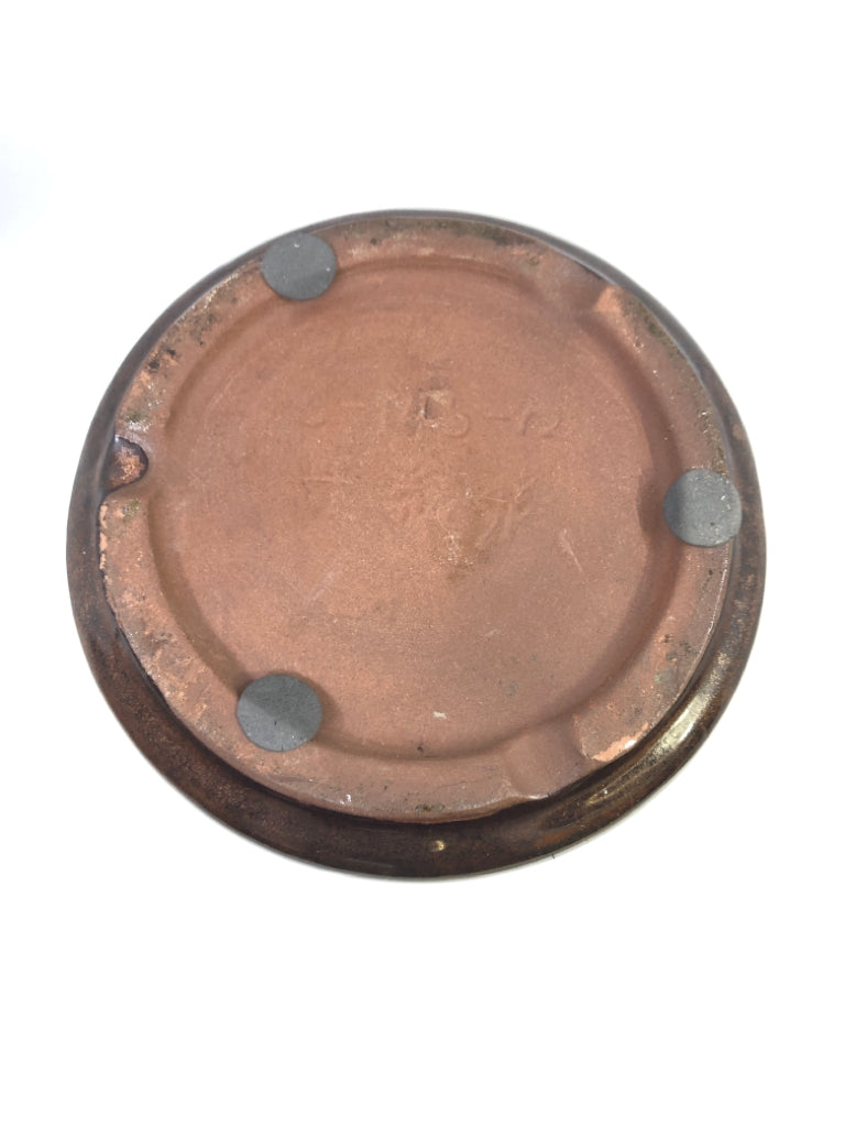 BROWN/GOLD HEAVY CERAMIC VASE.